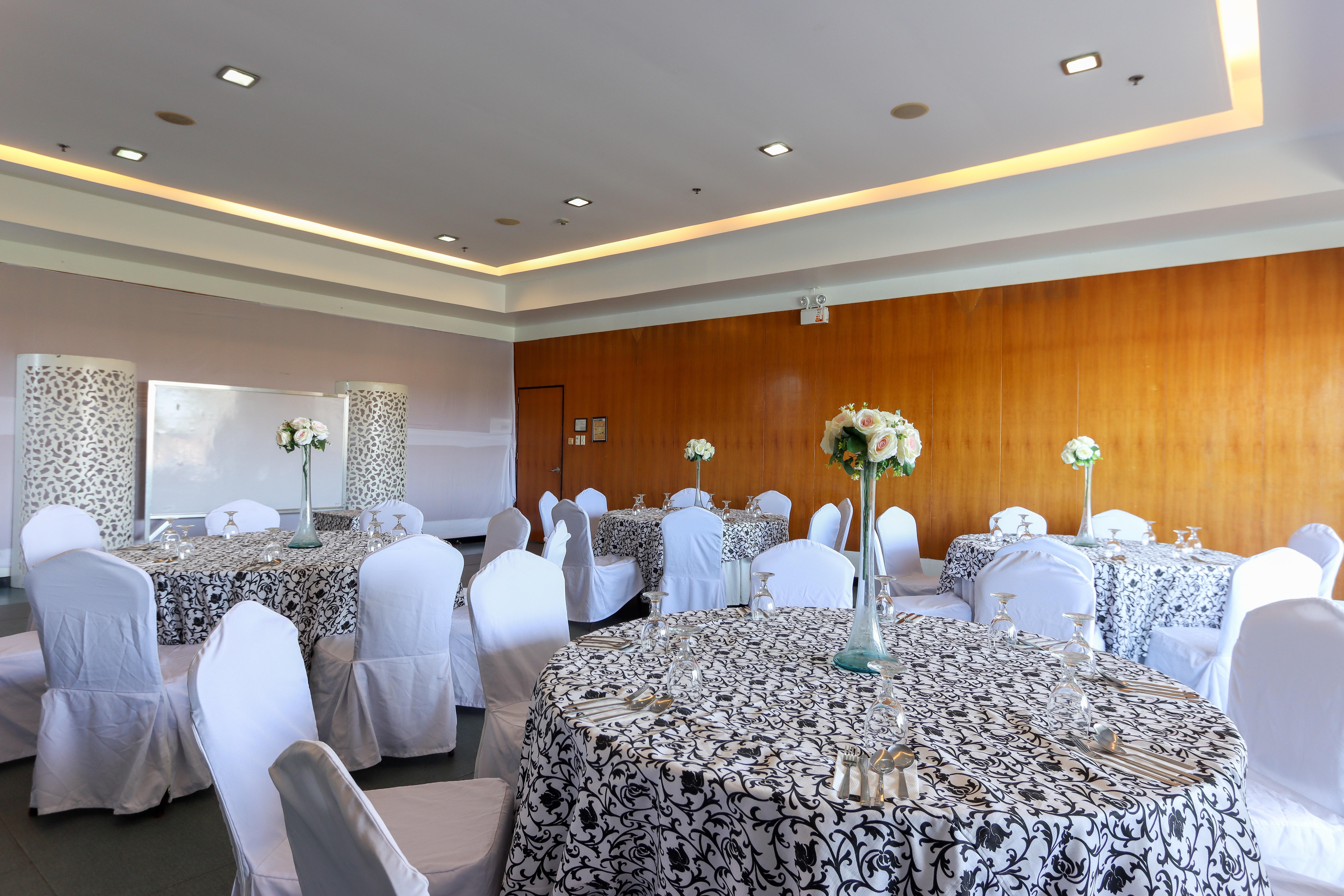 סנטה רוזה Paseo Premiere Hotel מראה חיצוני תמונה