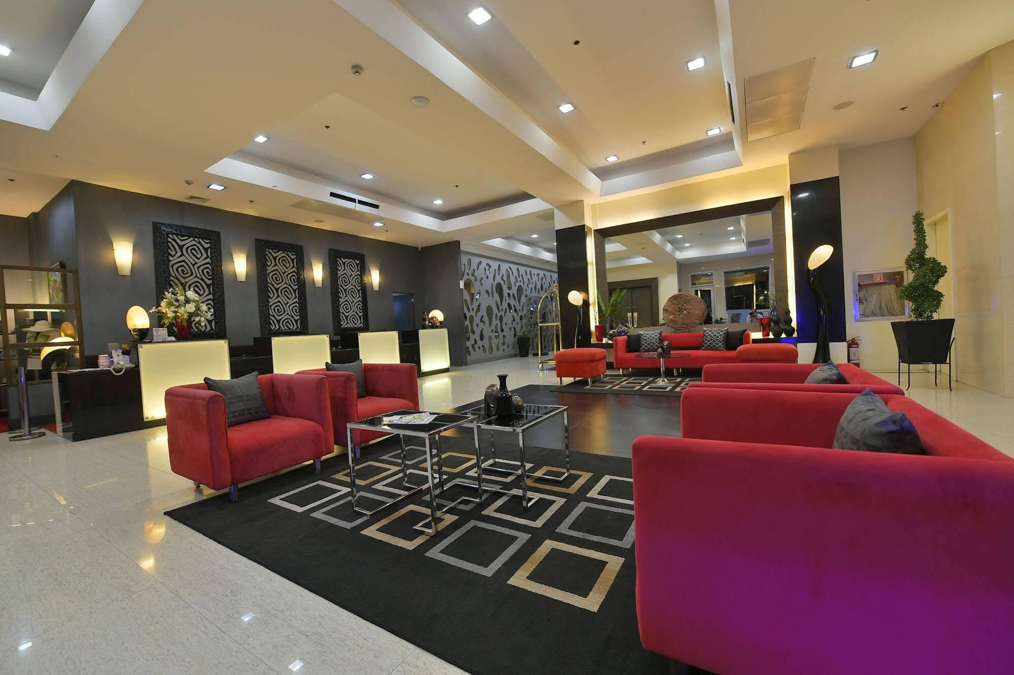 סנטה רוזה Paseo Premiere Hotel מראה חיצוני תמונה